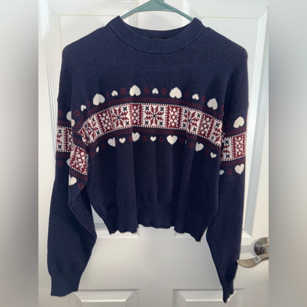 Arden B Navy and White Heart Pattern Sweater